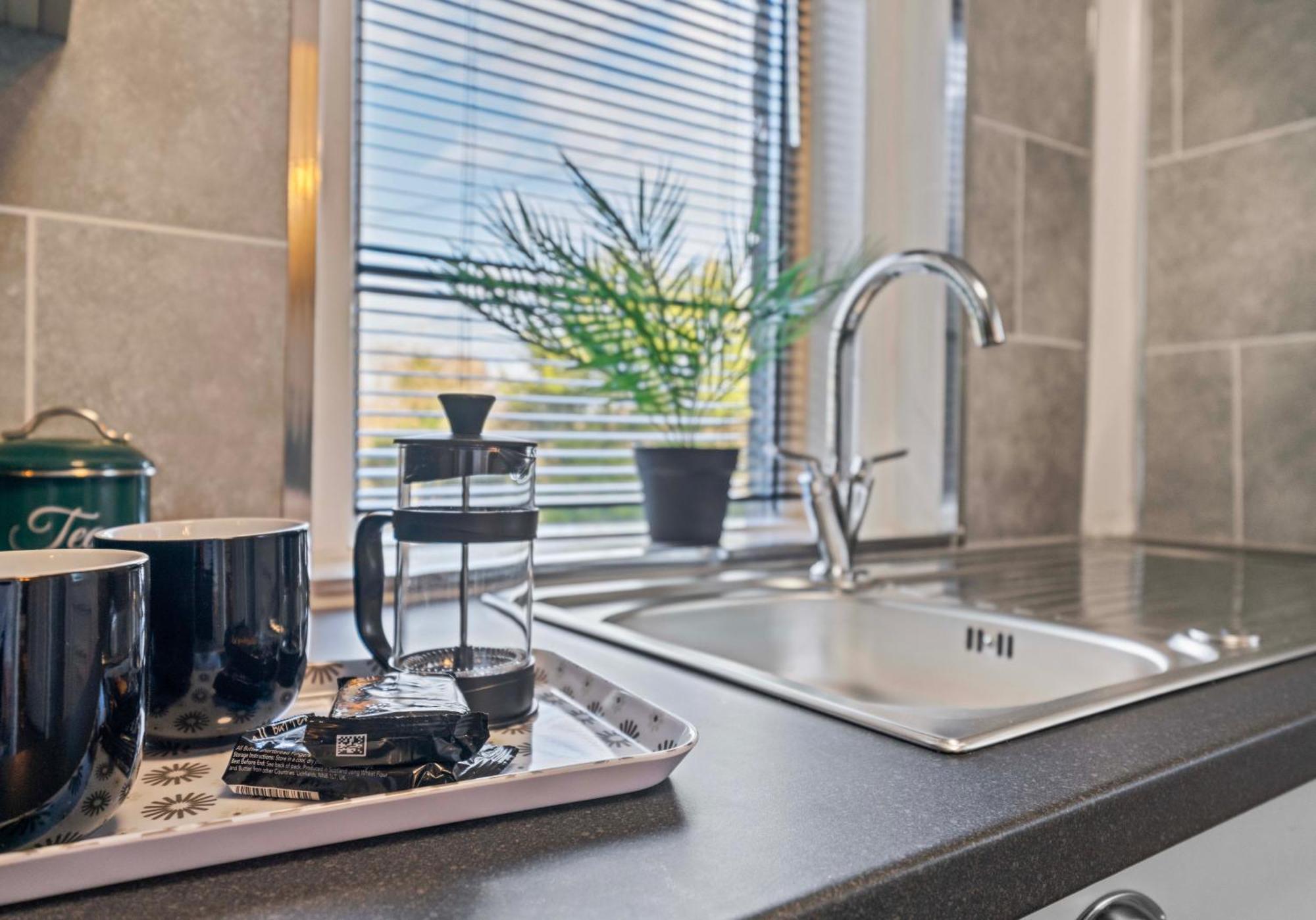 Alexander Apartment By Klass Living Coatbridge Bagian luar foto